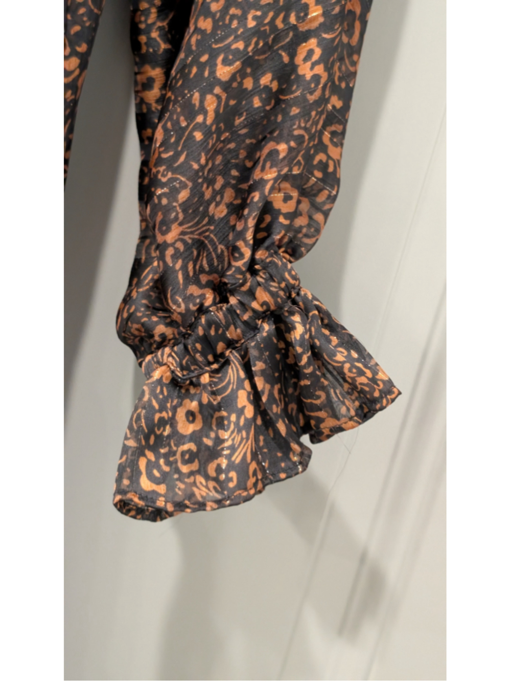 Women's Buddy Love Dress Size M Black Orange Floral Tiered - Picture 11 of 11